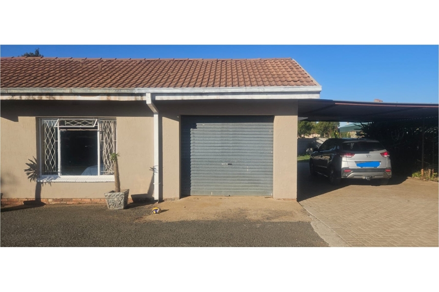 To Let 3 Bedroom Property for Rent in Riviera Northern Cape